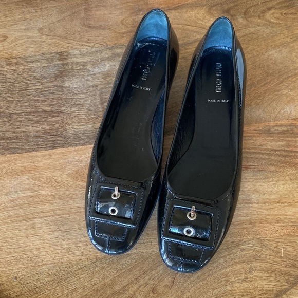 Rare Miu Miu patent leather Ballet slip on with buckle. Never worn! - Picture 6 of 7